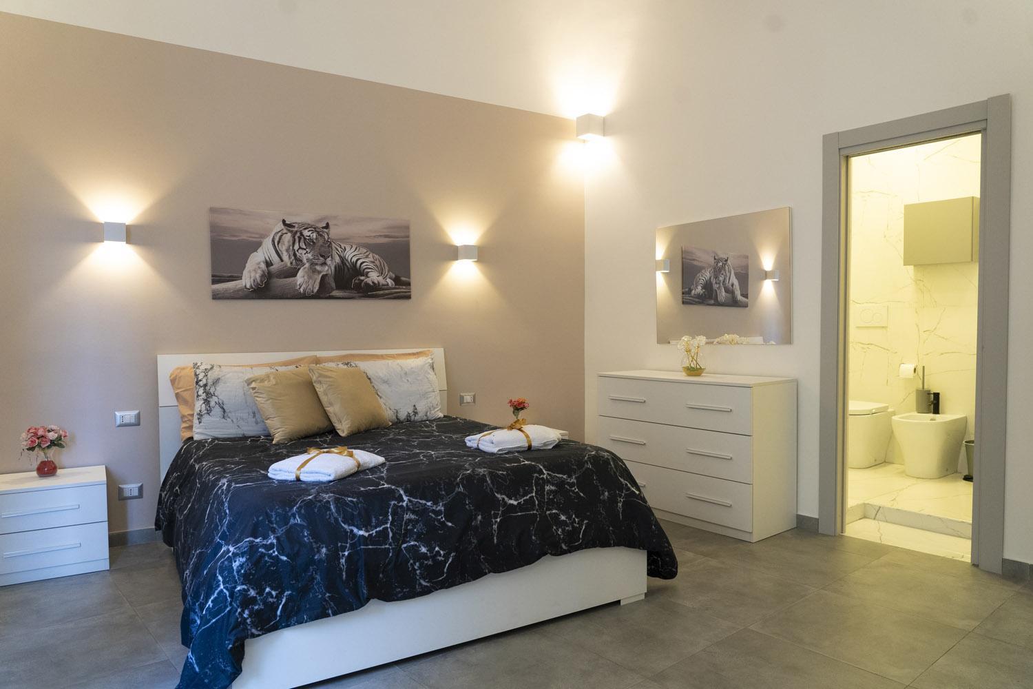Leoscar Apartment In Catania Center Self Check-In 외부 사진